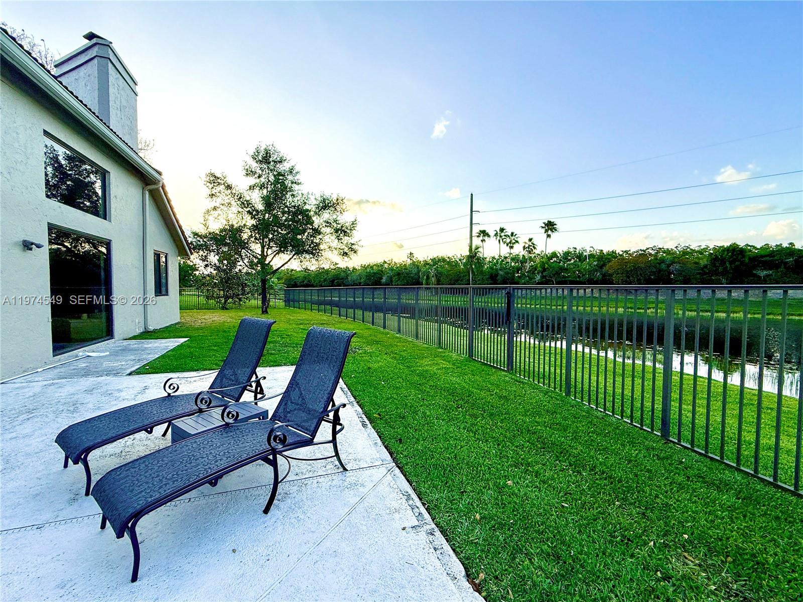 400 Alexandra Cir #0, Weston FL 33326