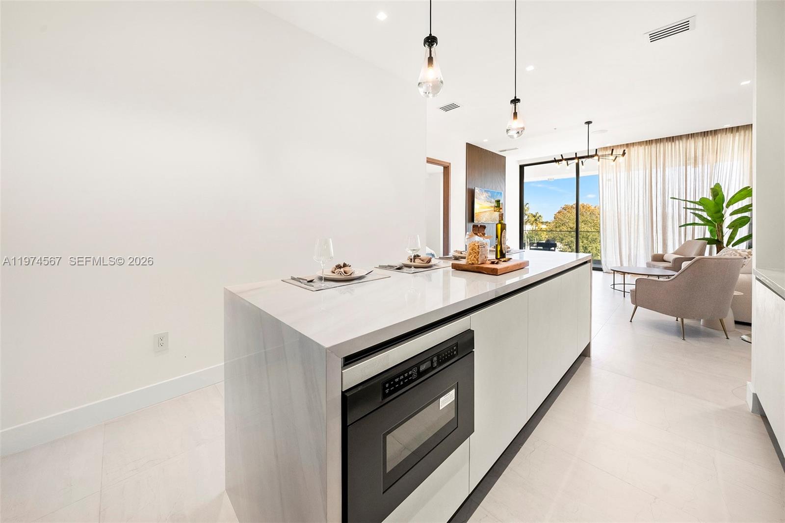 246 NE 6th Ave #302, Delray Beach FL 33483