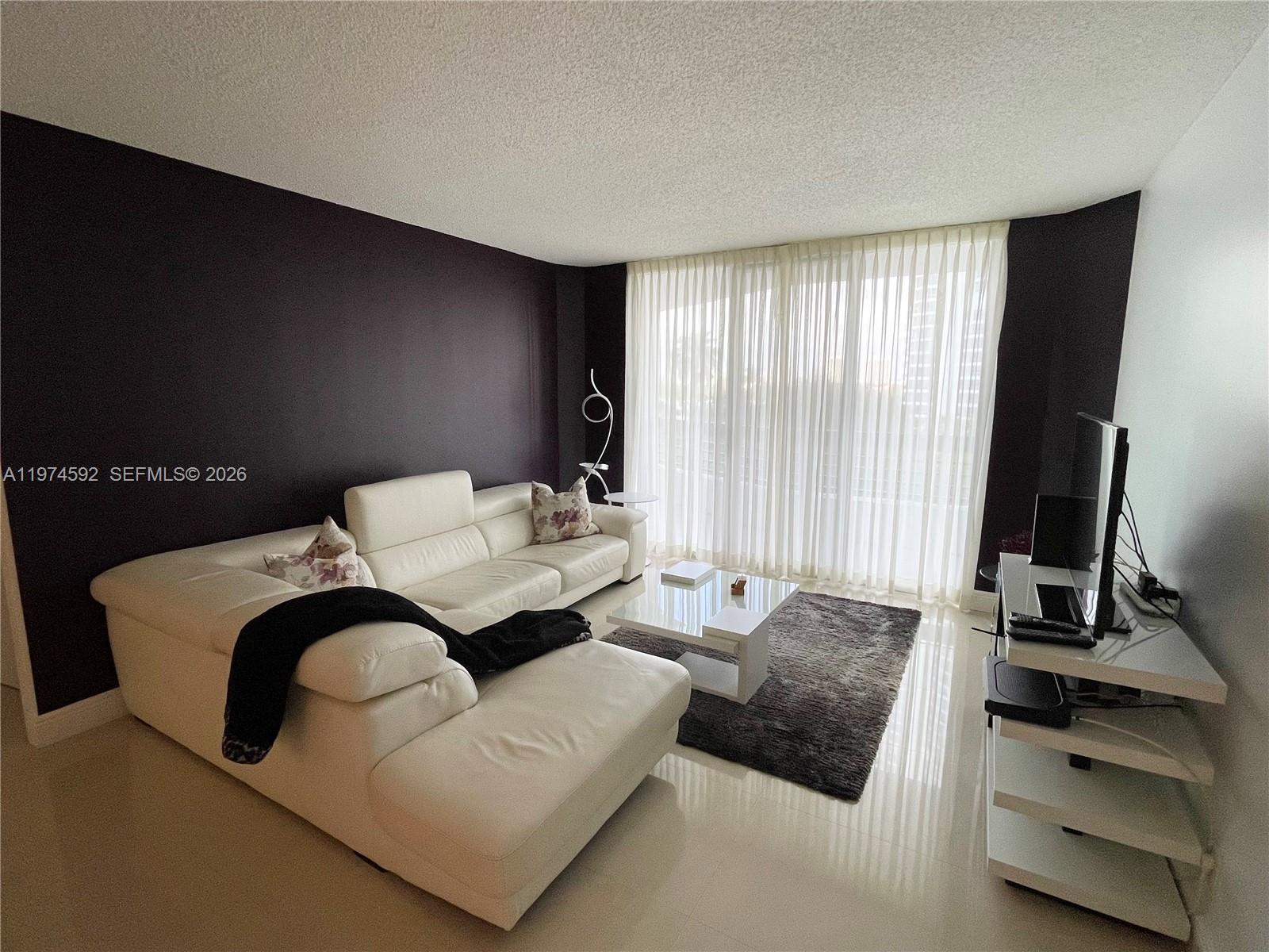 3600 Mystic Pointe Dr #610, Aventura FL 33180