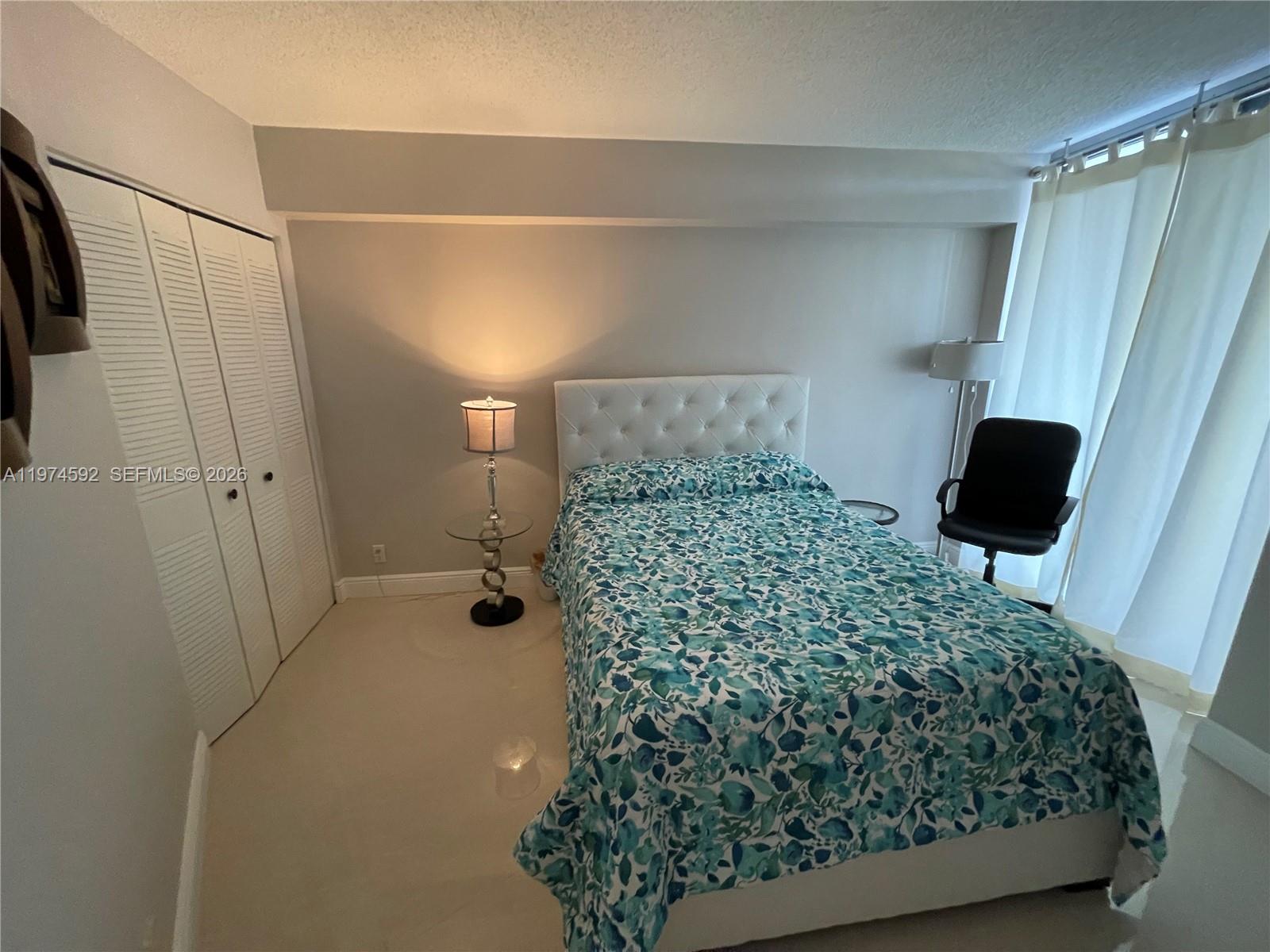 3600 Mystic Pointe Dr #610, Aventura FL 33180