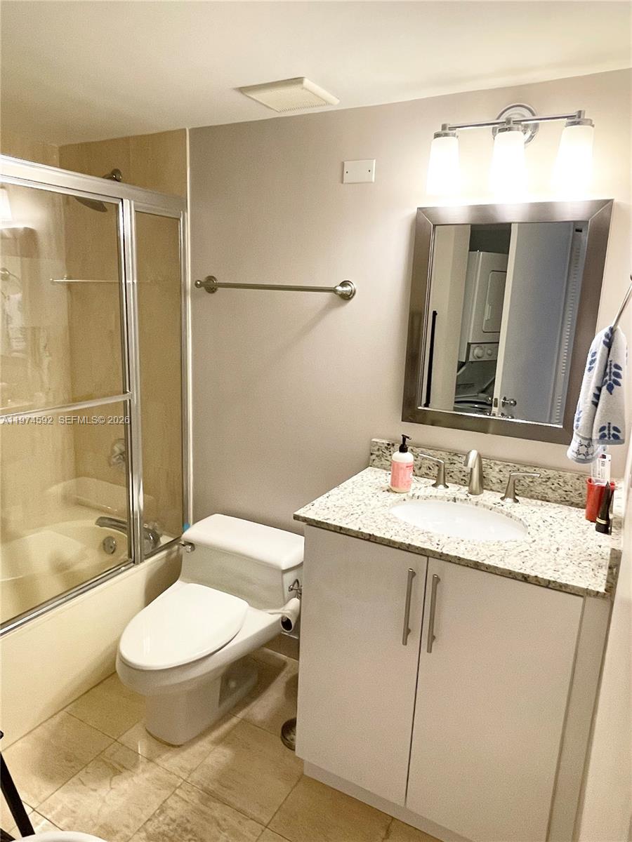 3600 Mystic Pointe Dr #610, Aventura FL 33180