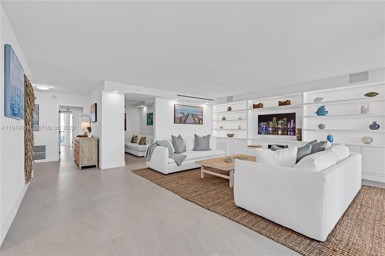 881 Ocean Dr #27D, Key Biscayne FL 33149