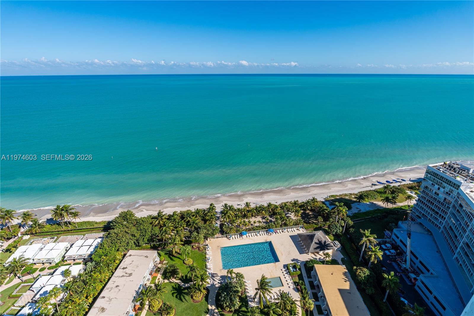 881 Ocean Dr #27D, Key Biscayne FL 33149