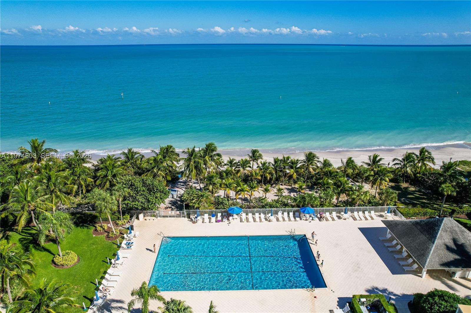 881 Ocean Dr #27D, Key Biscayne FL 33149