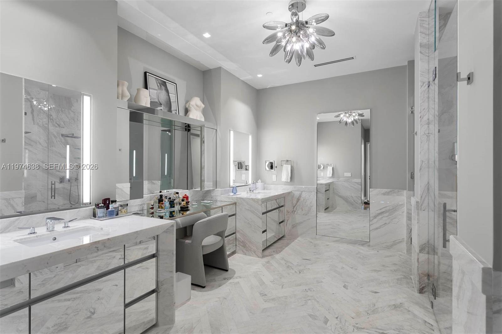 2821 S Bayshore Dr #8A, Coconut Grove FL 33133