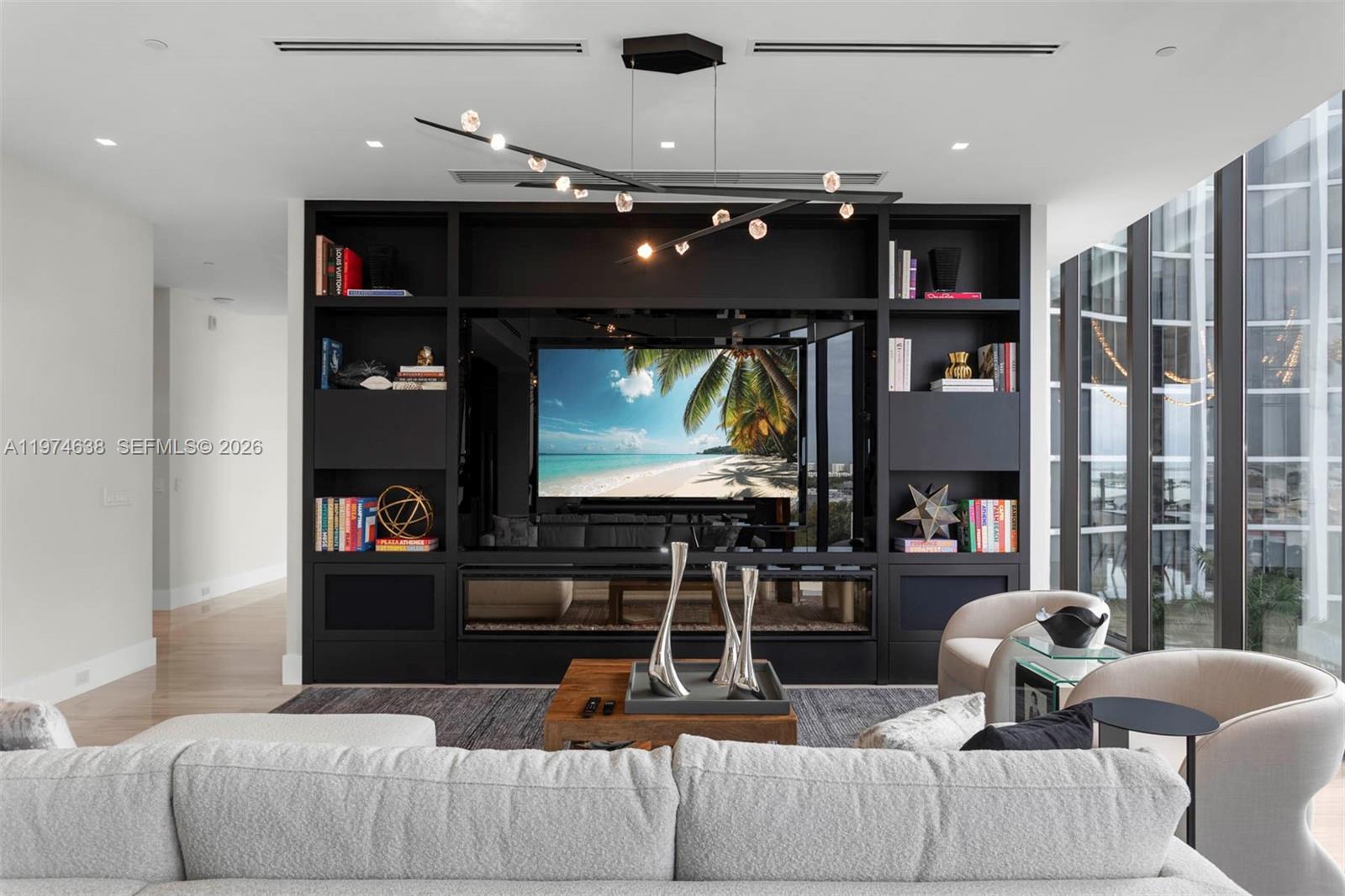 2821 S Bayshore Dr #8A, Coconut Grove FL 33133