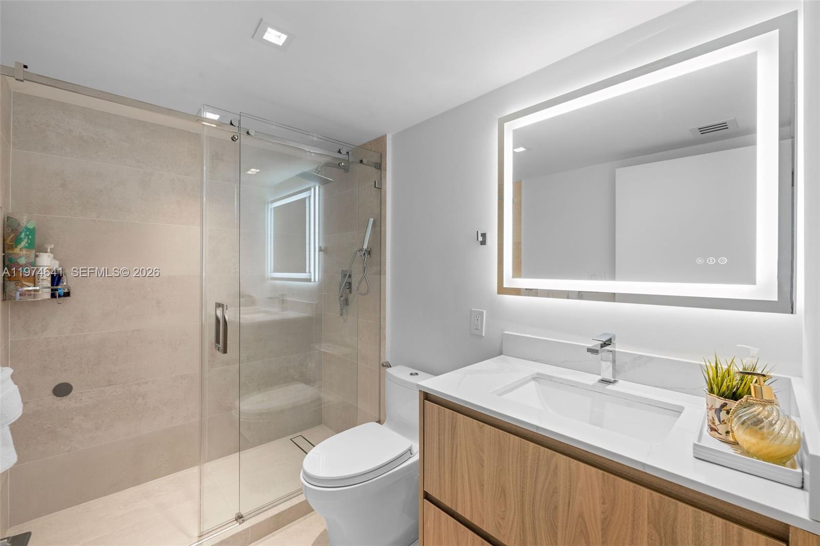 650 West Ave #908, Miami Beach FL 33139