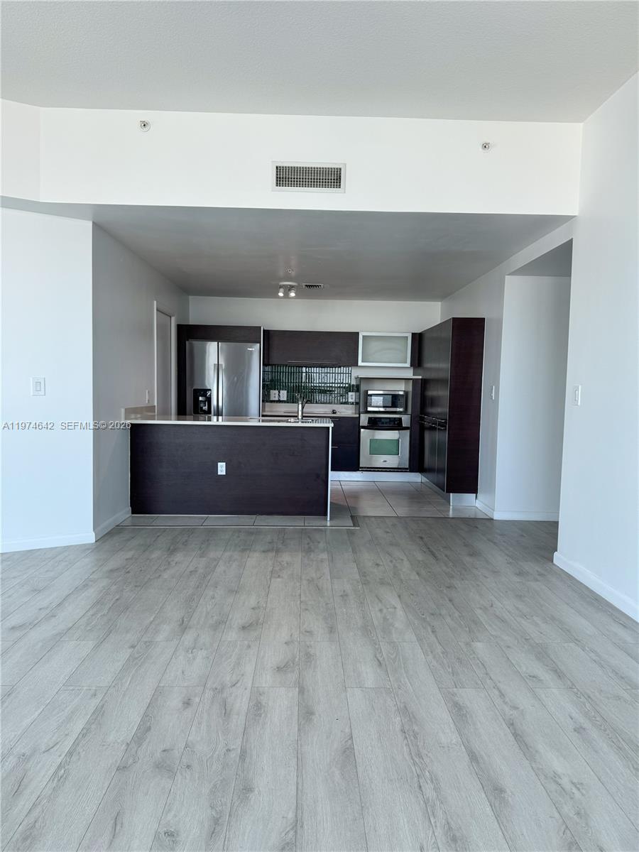 1900 N Bayshore Dr #4112, Miami FL 33132