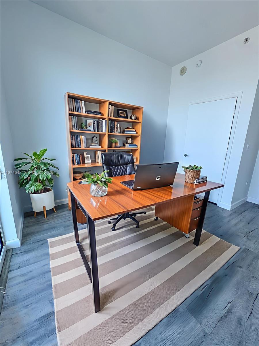 1900 N Bayshore Dr #4112, Miami FL 33132