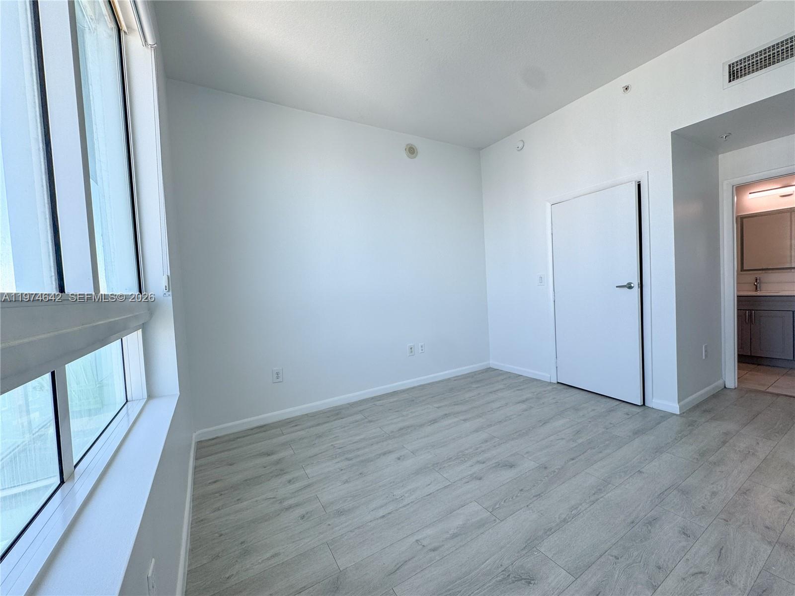 1900 N Bayshore Dr #4112, Miami FL 33132