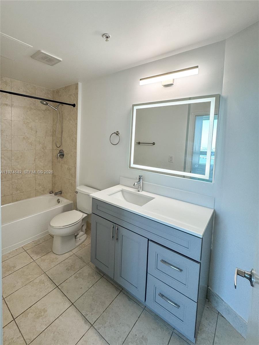 1900 N Bayshore Dr #4112, Miami FL 33132