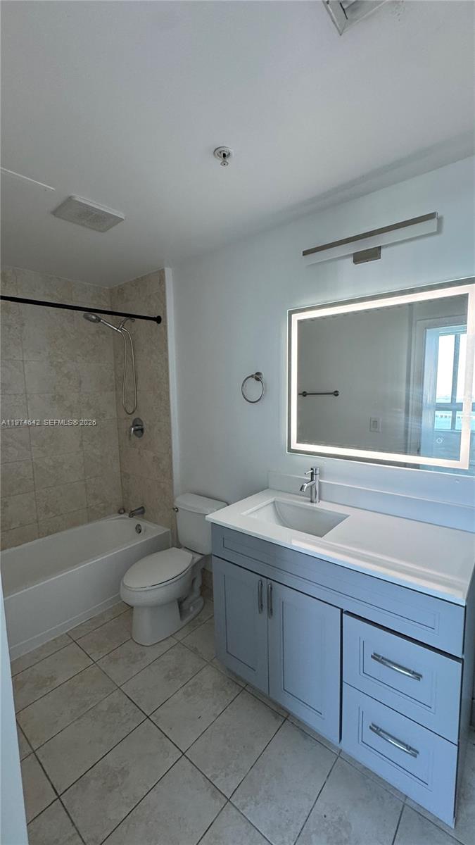 1900 N Bayshore Dr #4112, Miami FL 33132
