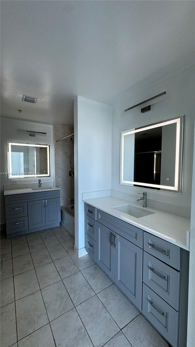1900 N Bayshore Dr #4112, Miami FL 33132