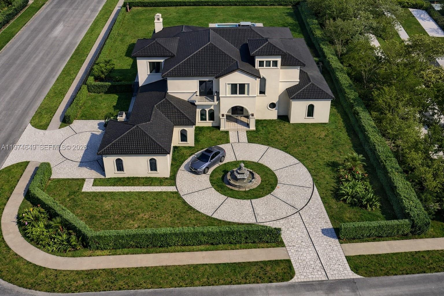 751 Ranch Rd, Weston FL 33326
