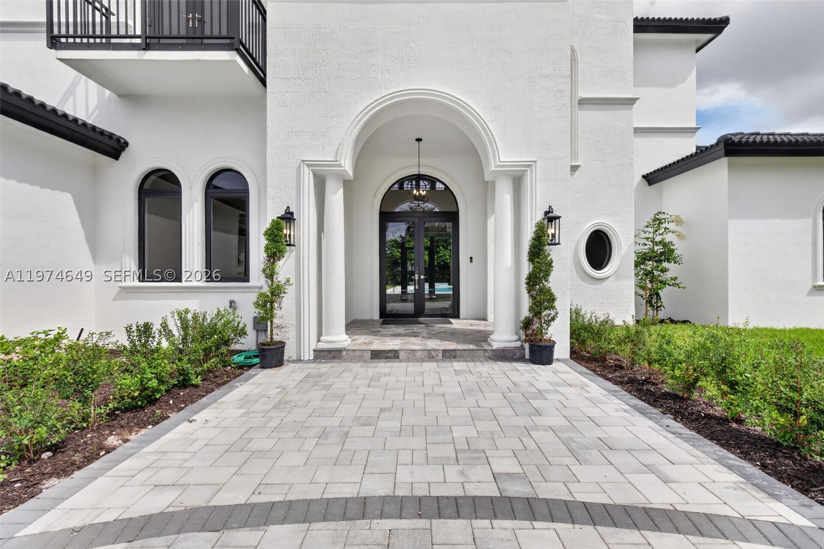 751 Ranch Rd, Weston FL 33326