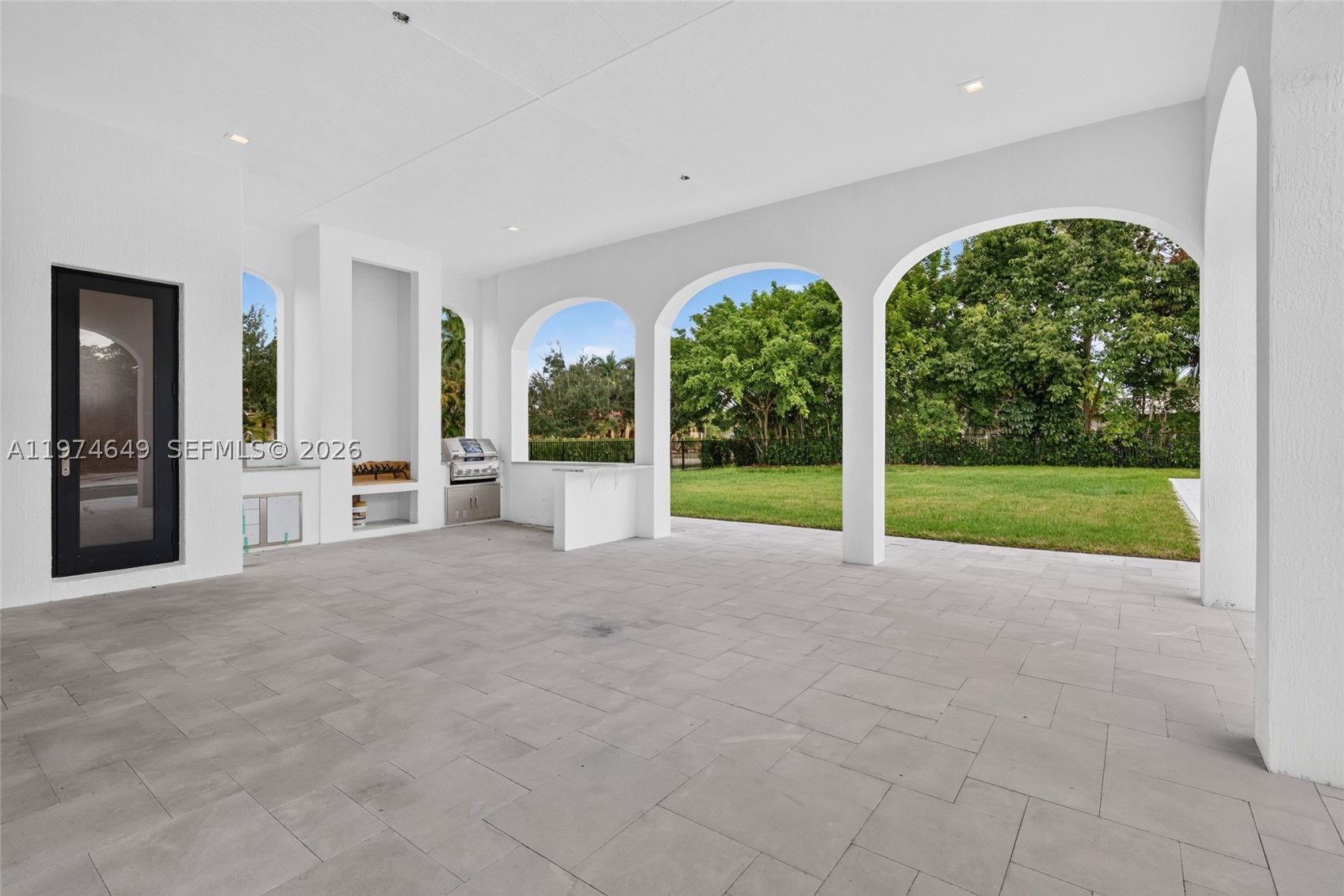 751 Ranch Rd, Weston FL 33326