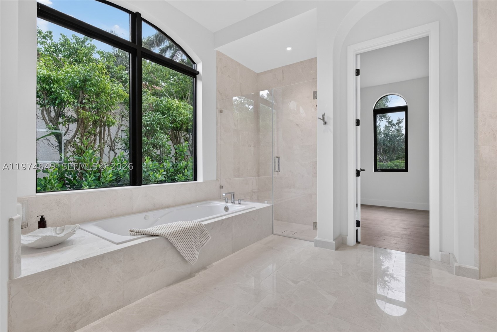 751 Ranch Rd, Weston FL 33326