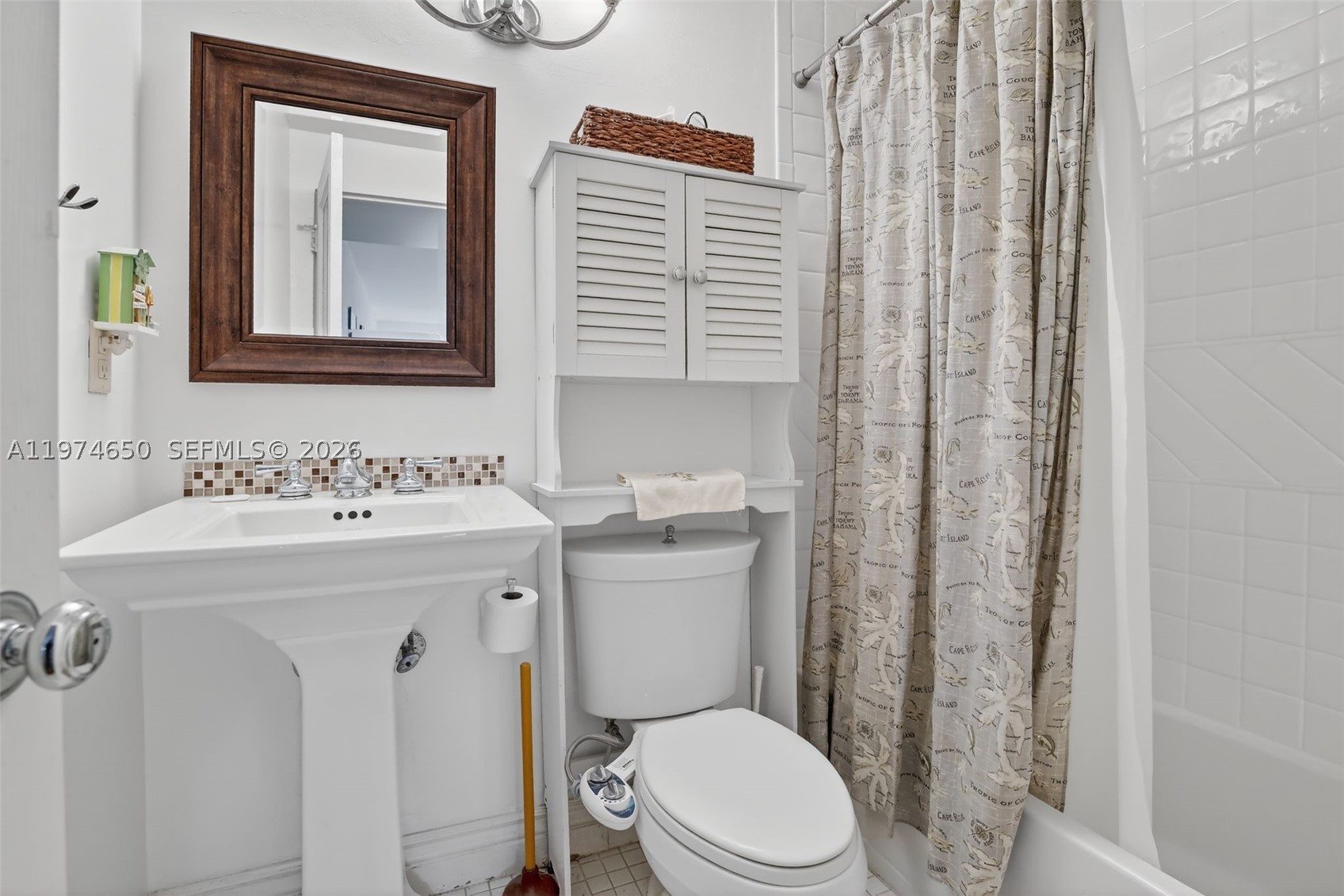 1000 SE 4th St #225, Fort Lauderdale FL 33301