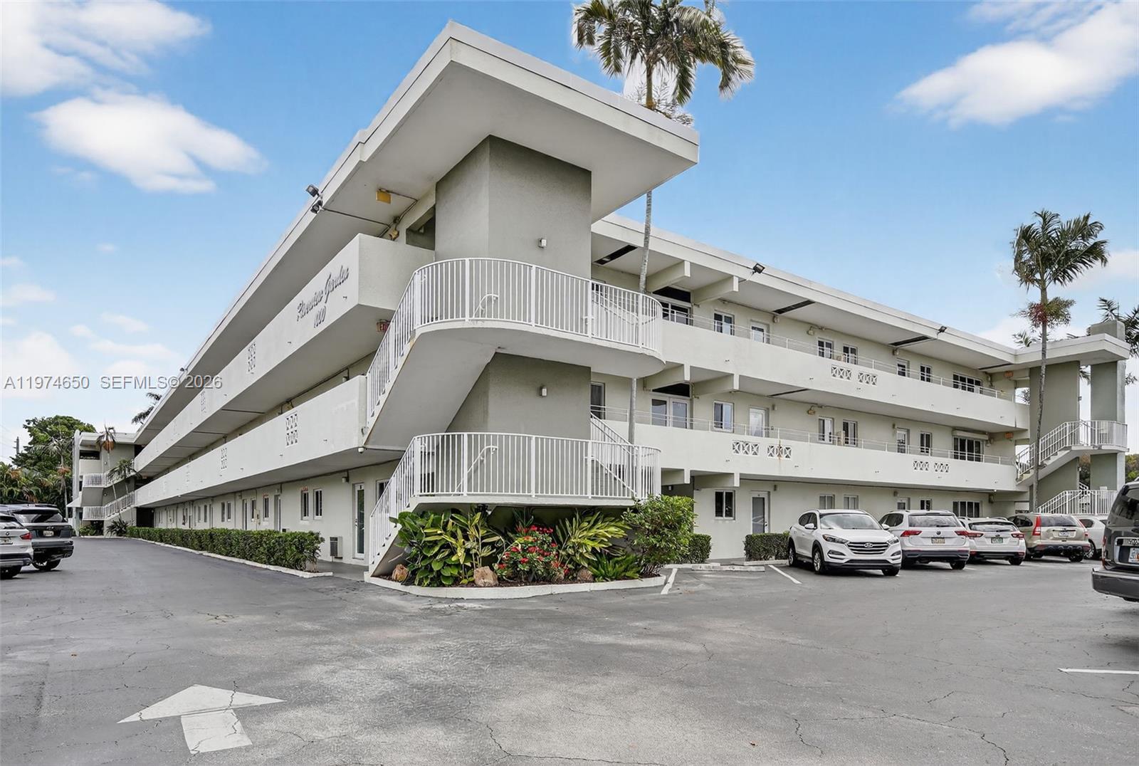 1000 SE 4th St #225, Fort Lauderdale FL 33301