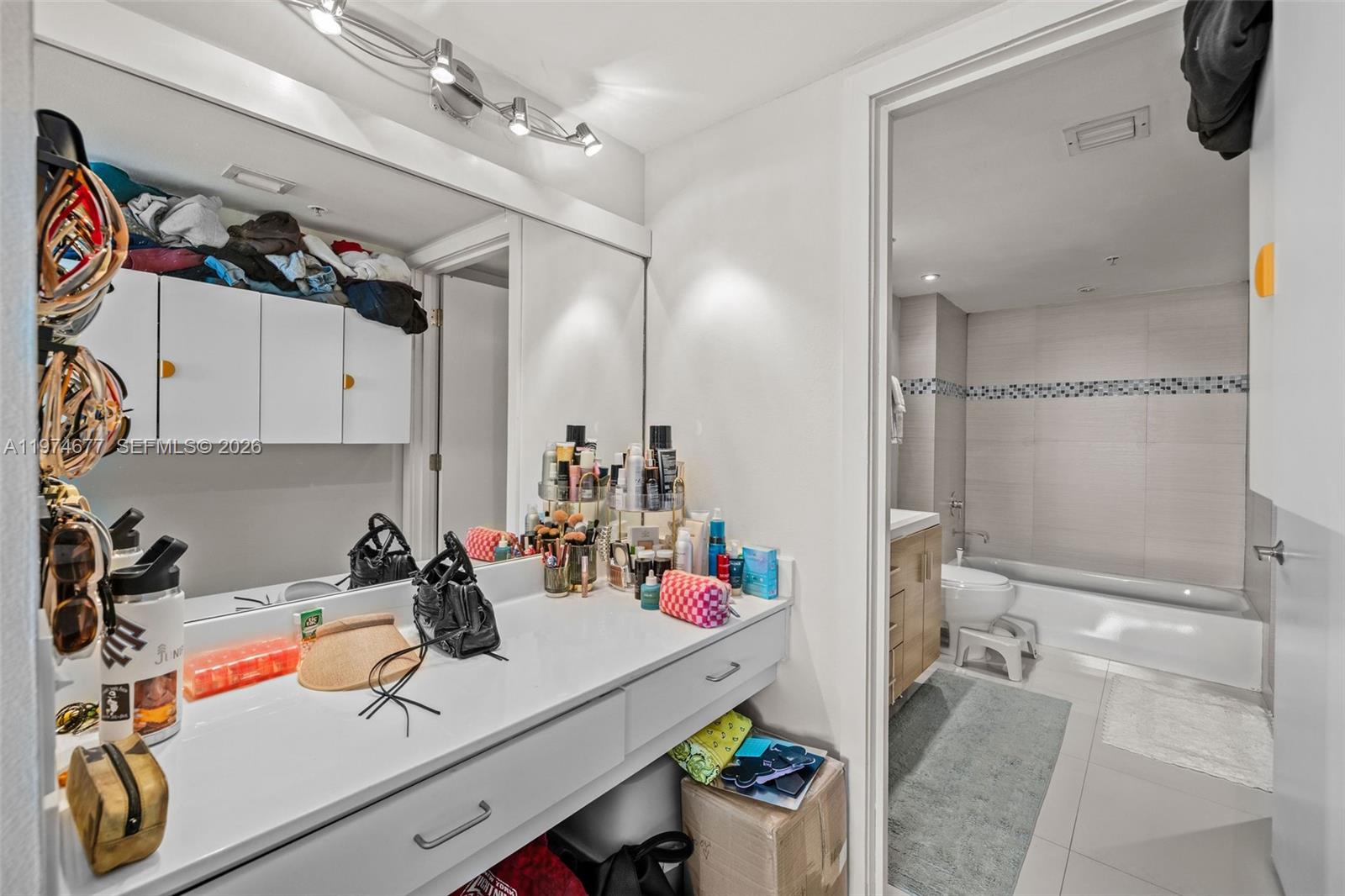 650 West Ave #2204, Miami Beach FL 33139