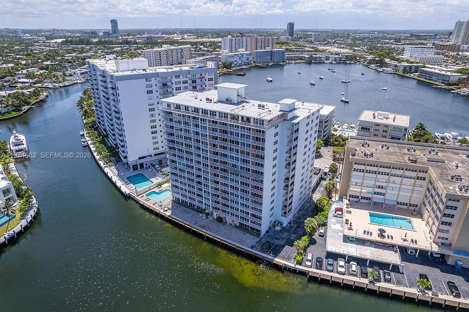 121 Golden Isles Dr #201, Hallandale Beach FL 33009