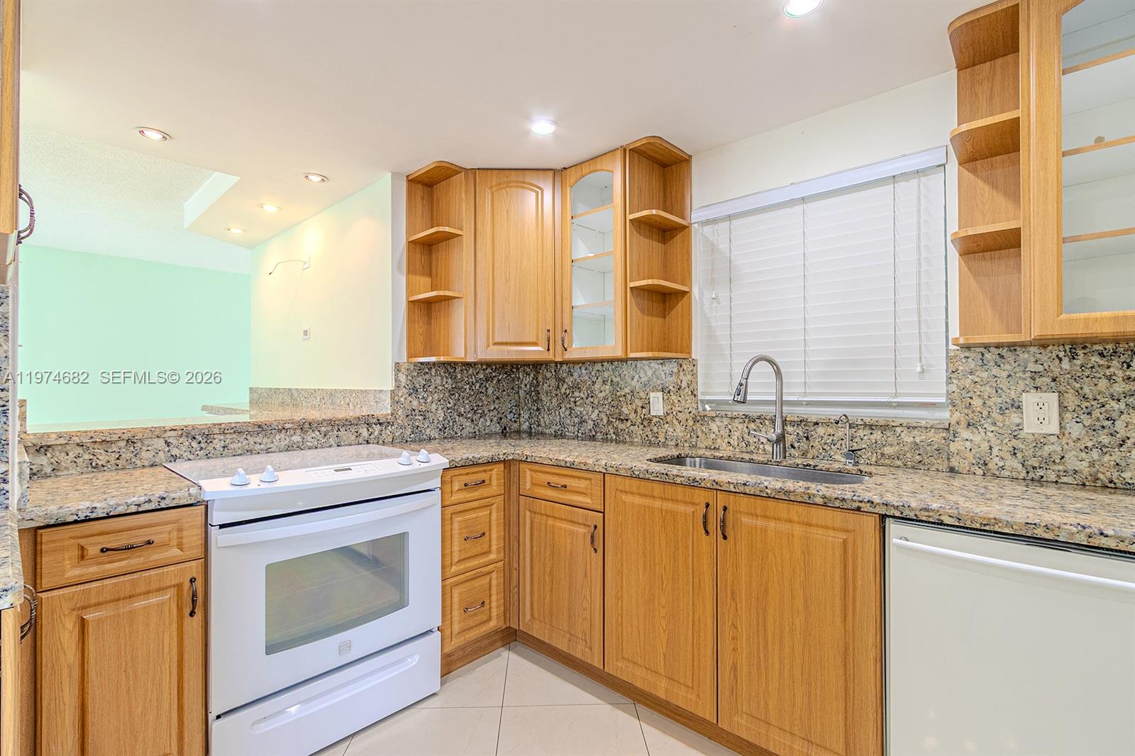 121 Golden Isles Dr #201, Hallandale Beach FL 33009
