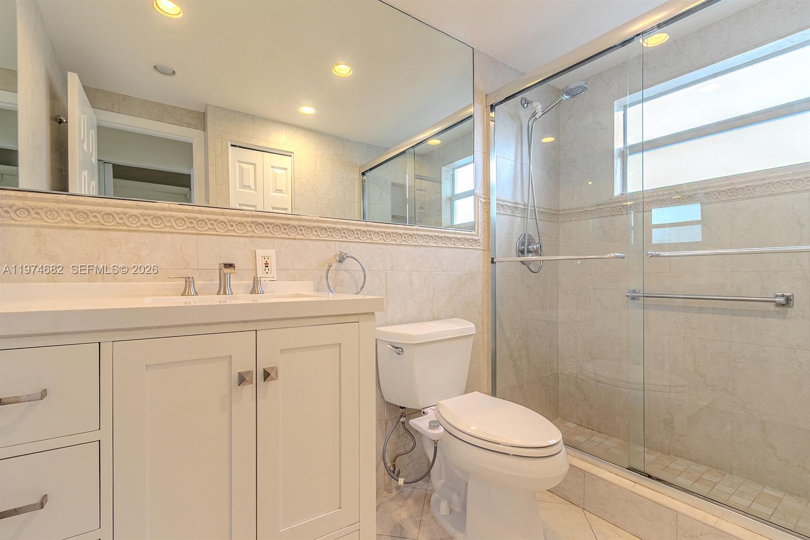 121 Golden Isles Dr #201, Hallandale Beach FL 33009
