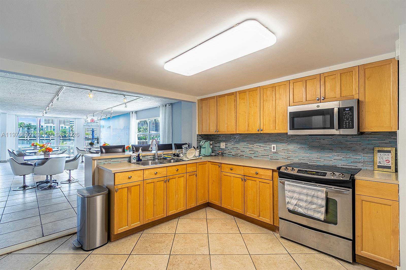 121 Golden Isles Dr #201, Hallandale Beach FL 33009