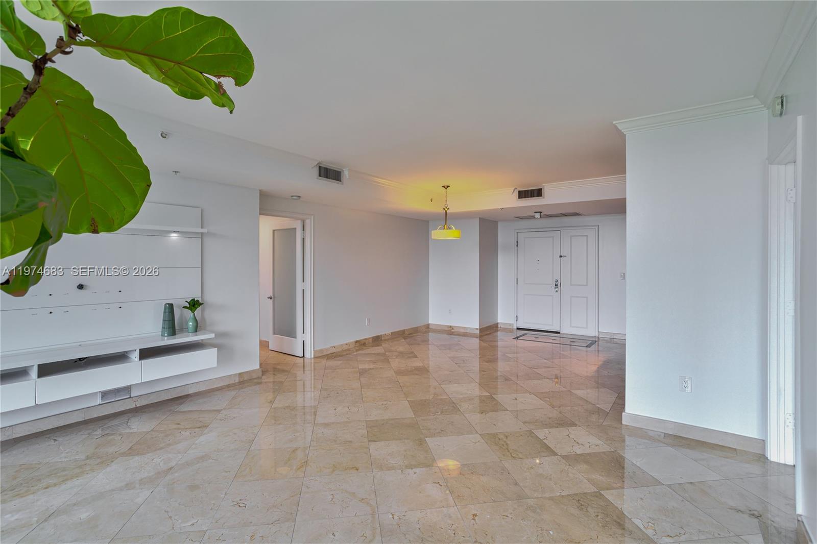 3400 SW 27th Ave #906, Miami FL 33133