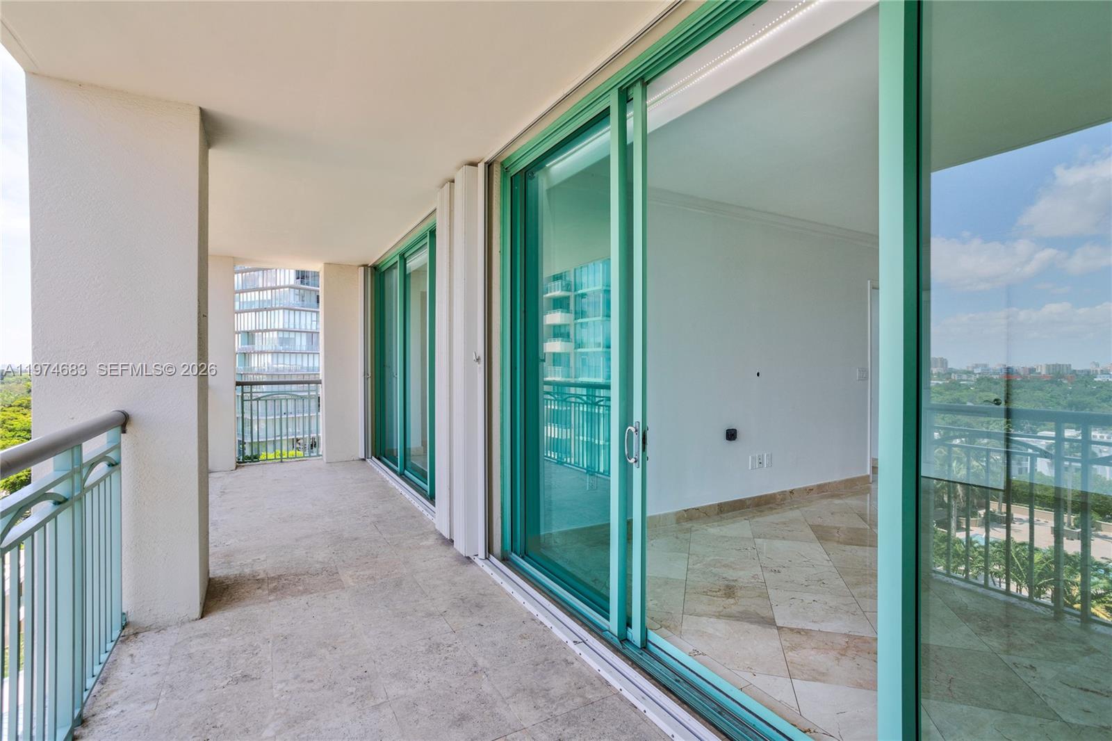 3400 SW 27th Ave #906, Miami FL 33133