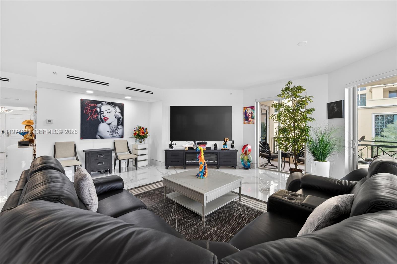 3415 N Ocean Dr #401, Hollywood FL 33019