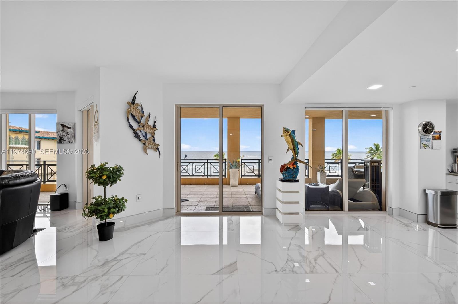 3415 N Ocean Dr #401, Hollywood FL 33019