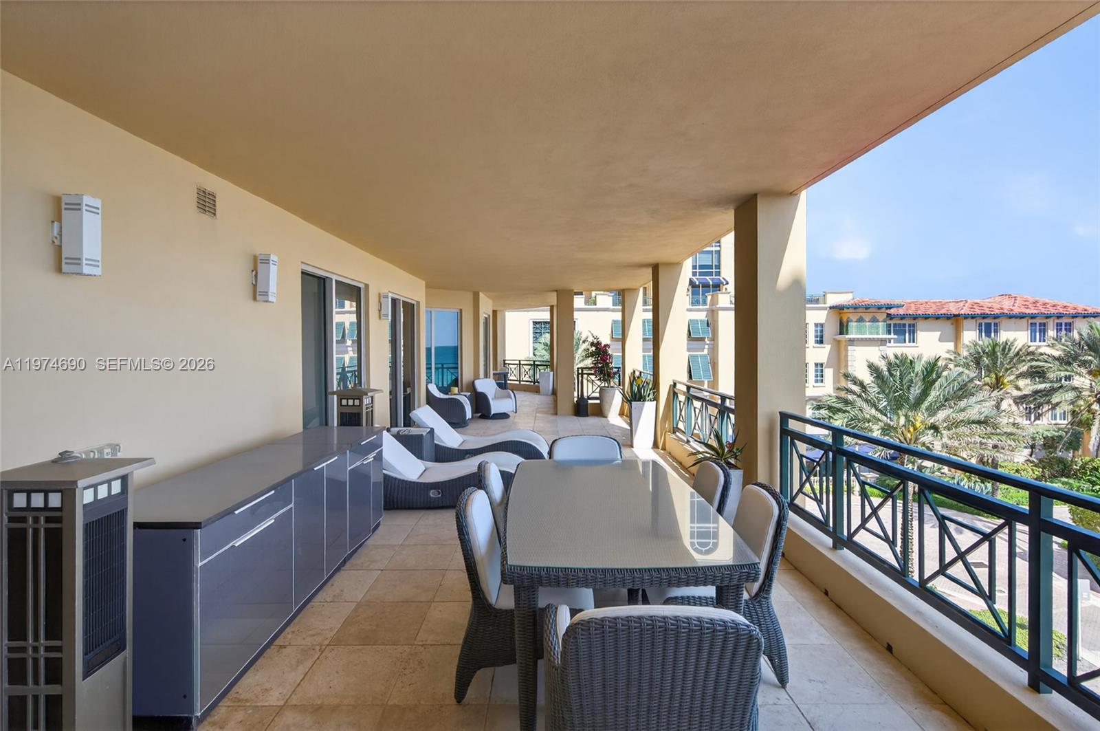 3415 N Ocean Dr #401, Hollywood FL 33019