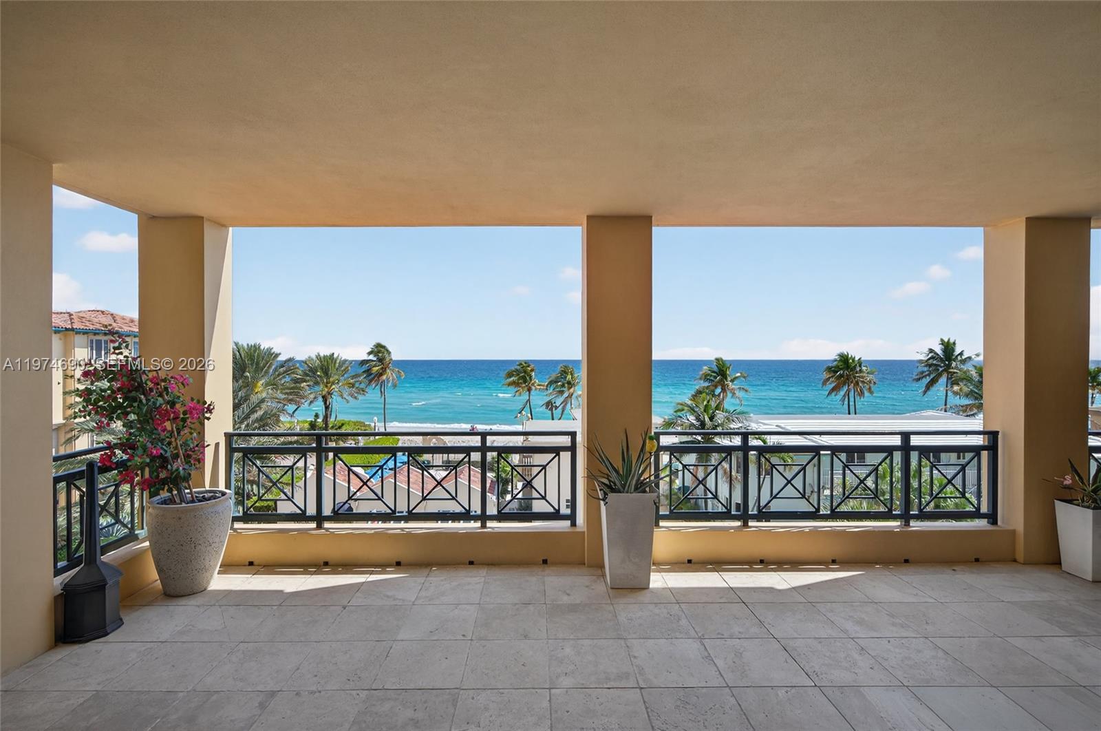 3415 N Ocean Dr #401, Hollywood FL 33019