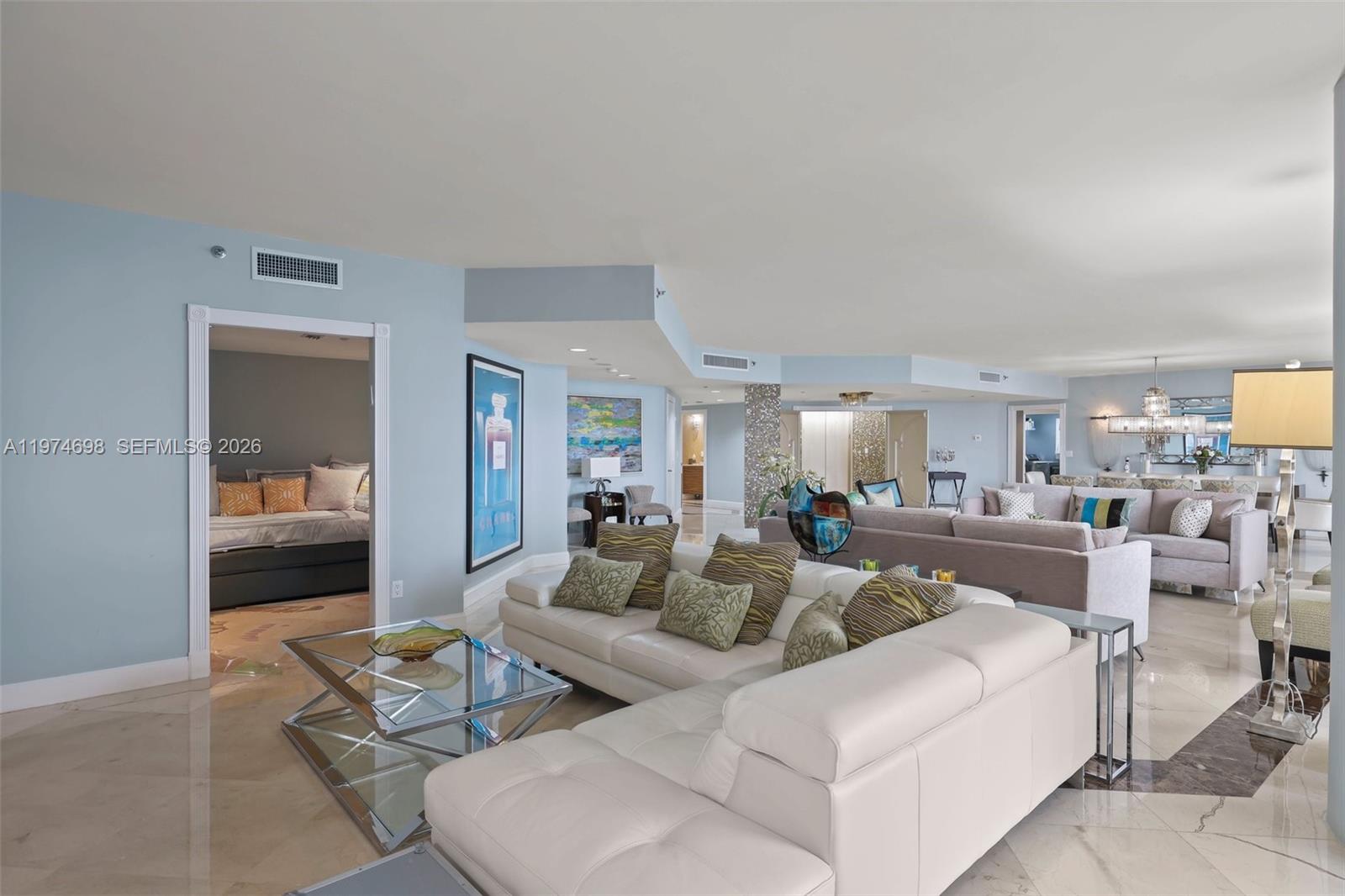 2600 Island Blvd #1006, Aventura FL 33160