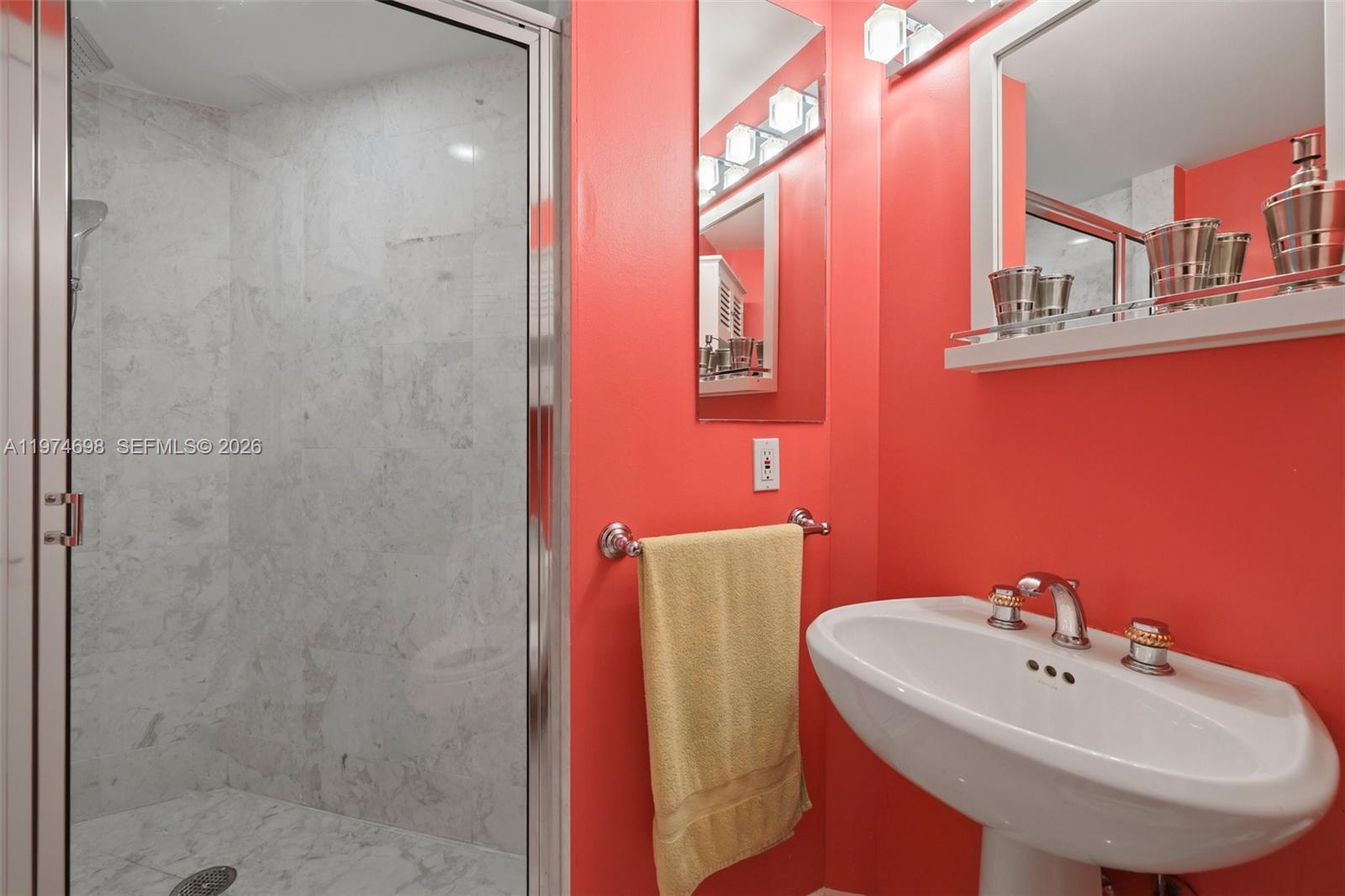 2600 Island Blvd #1006, Aventura FL 33160
