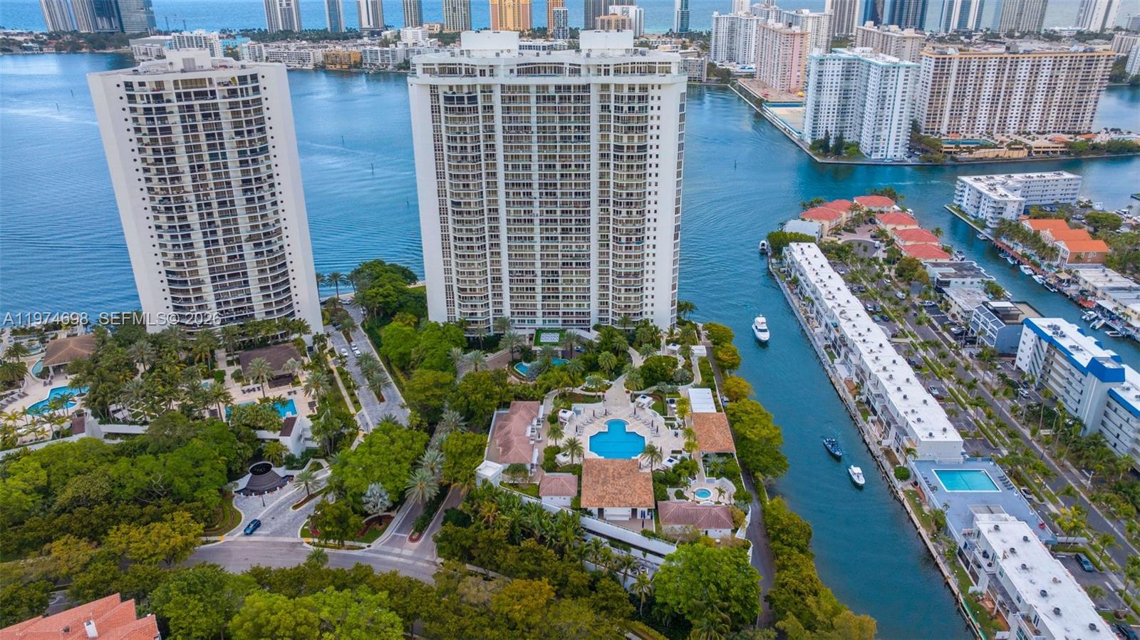 2600 Island Blvd #1006, Aventura FL 33160