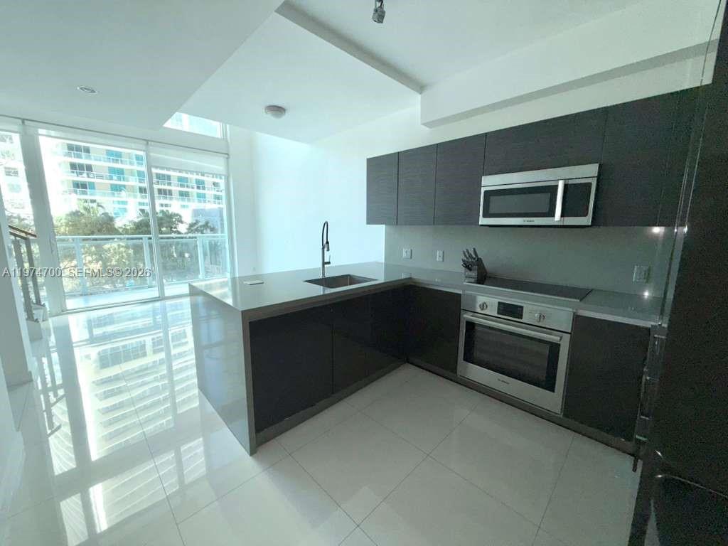 1080 Brickell Ave #303, Miami FL 33131