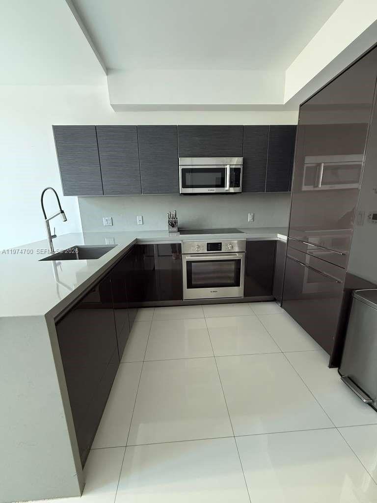1080 Brickell Ave #303, Miami FL 33131