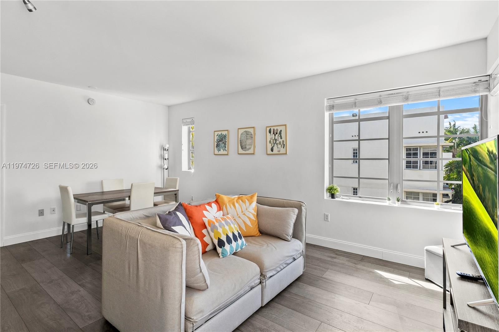 435 21st St #318, Miami Beach FL 33139