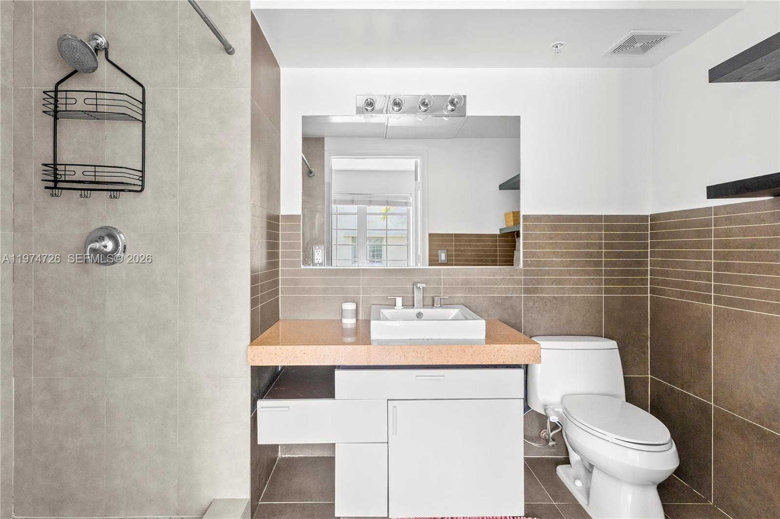 435 21st St #318, Miami Beach FL 33139