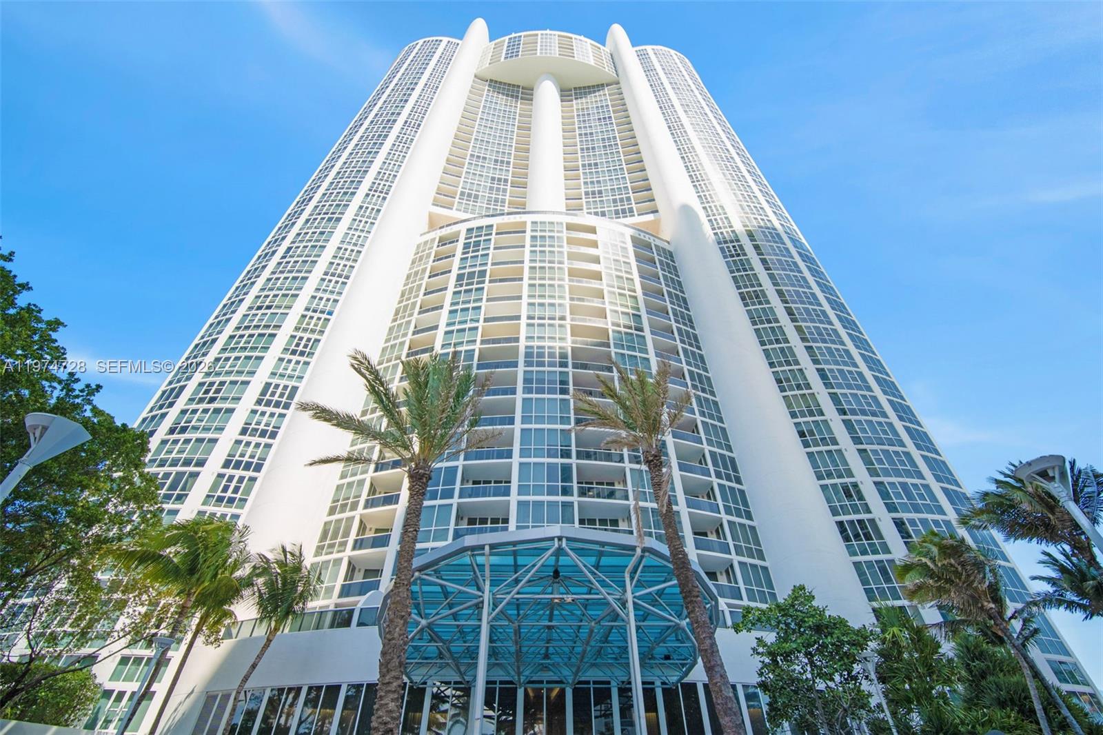 18201 Collins Ave #2008, Sunny Isles Beach FL 33160