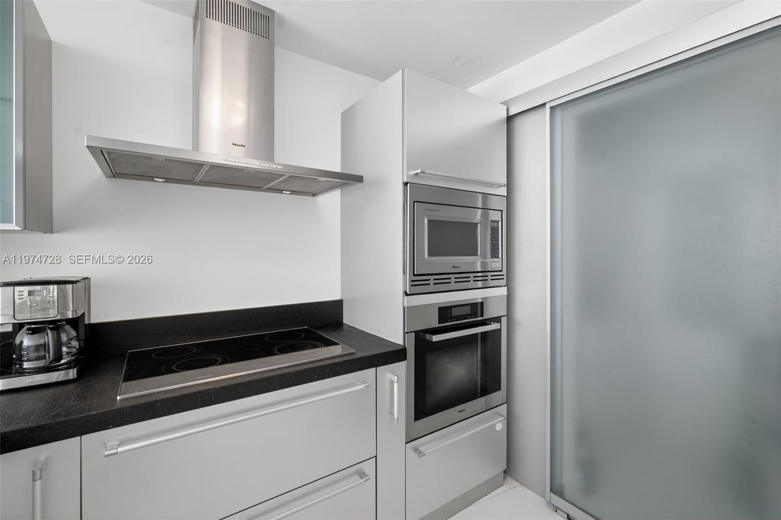 18201 Collins Ave #2008, Sunny Isles Beach FL 33160