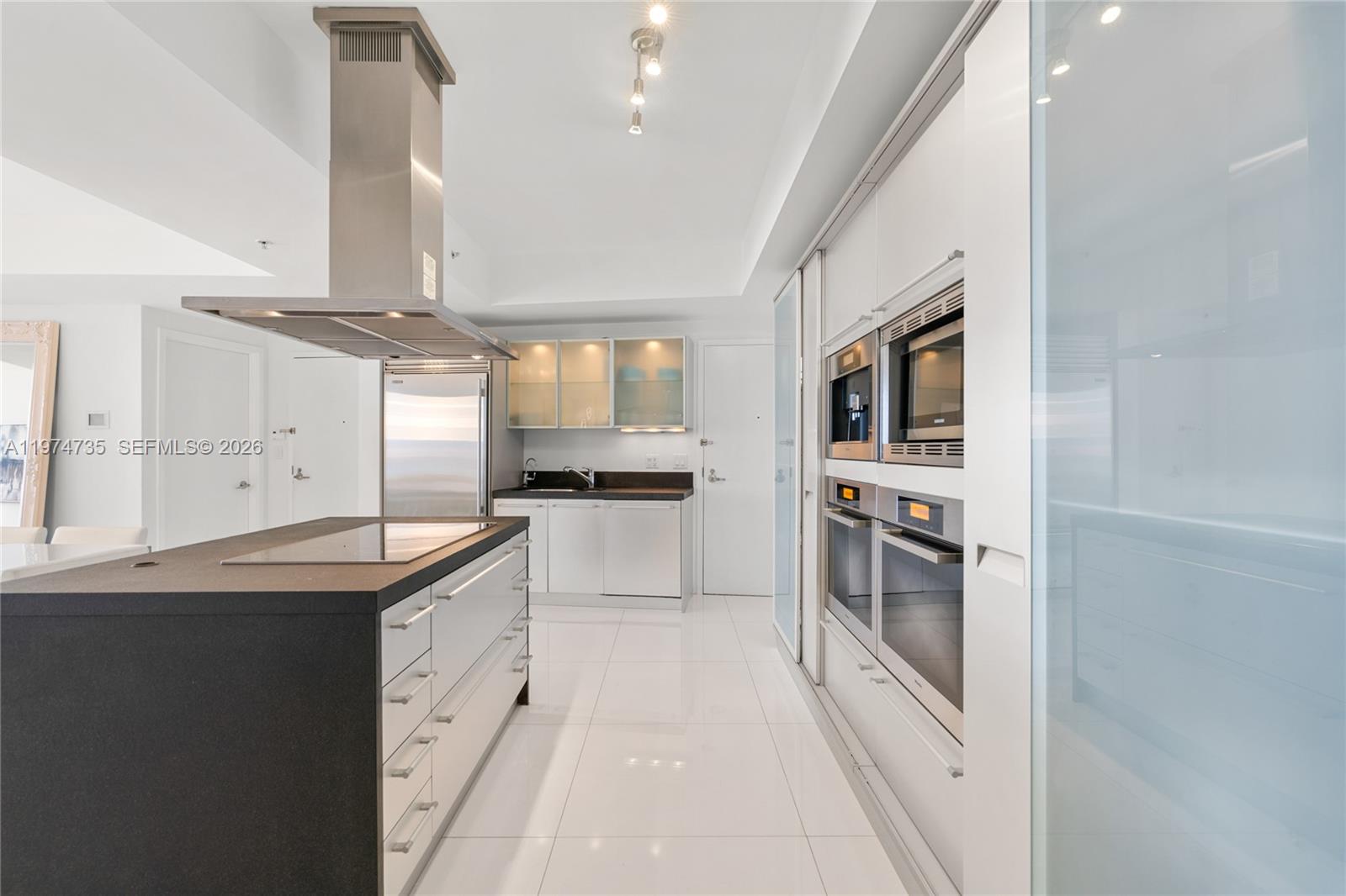18201 Collins Ave #1804, Sunny Isles Beach FL 33160