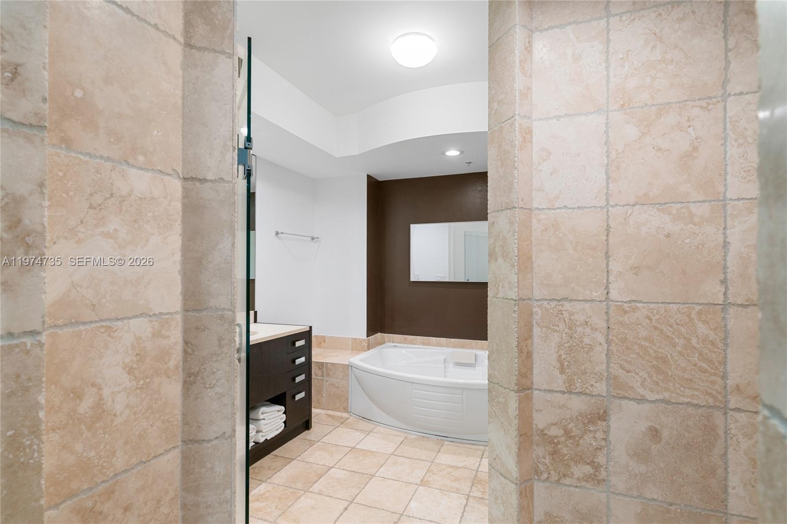 18201 Collins Ave #1804, Sunny Isles Beach FL 33160