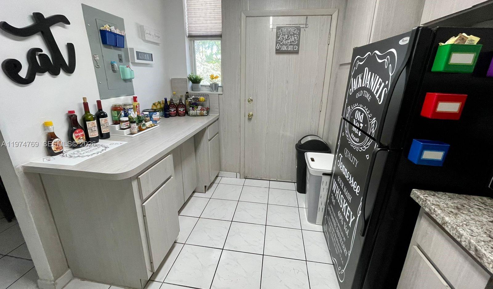 3660 NE 166th St #212, North Miami Beach FL 33160