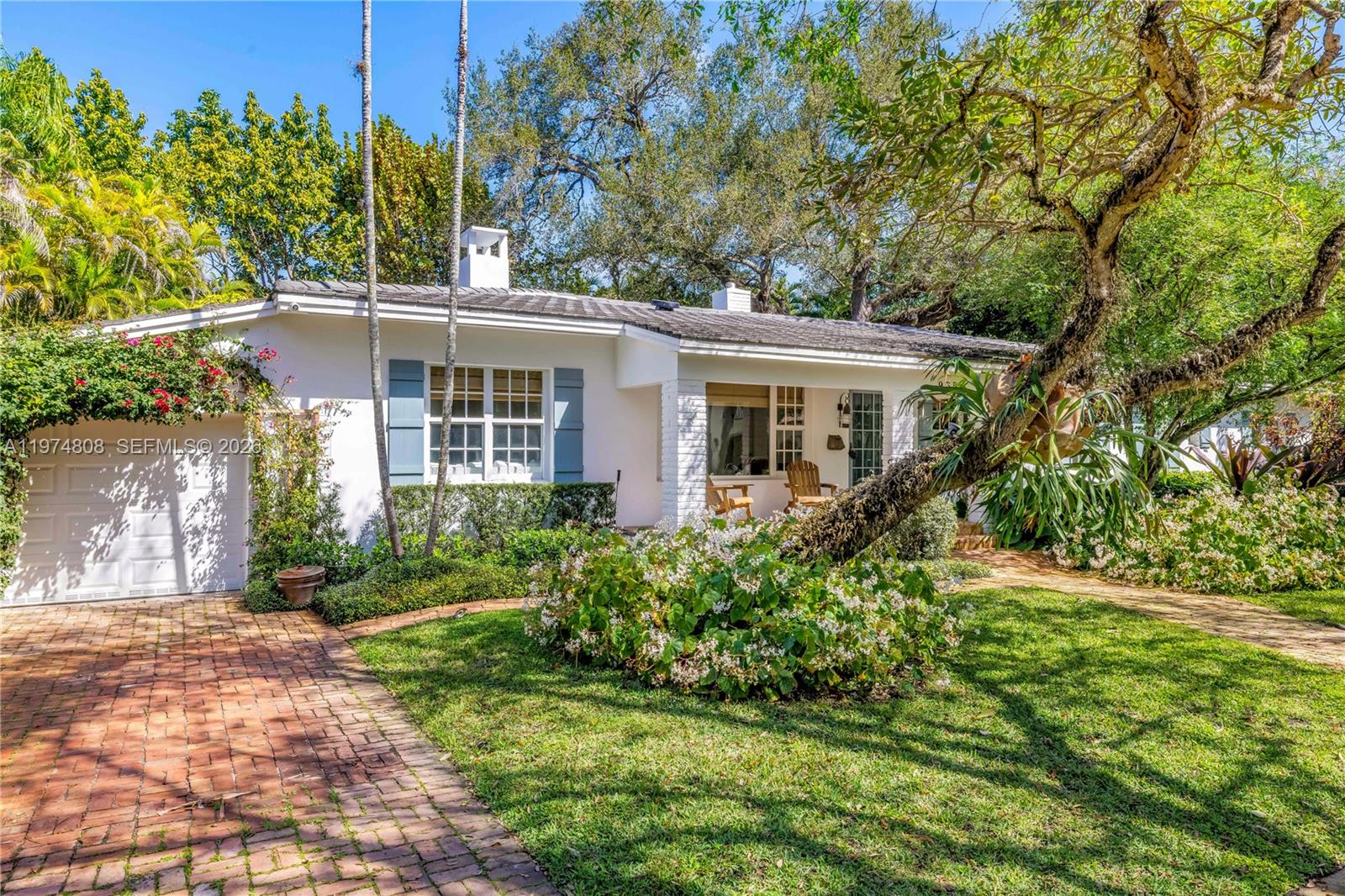 935 Escobar, Coral Gables FL 33134