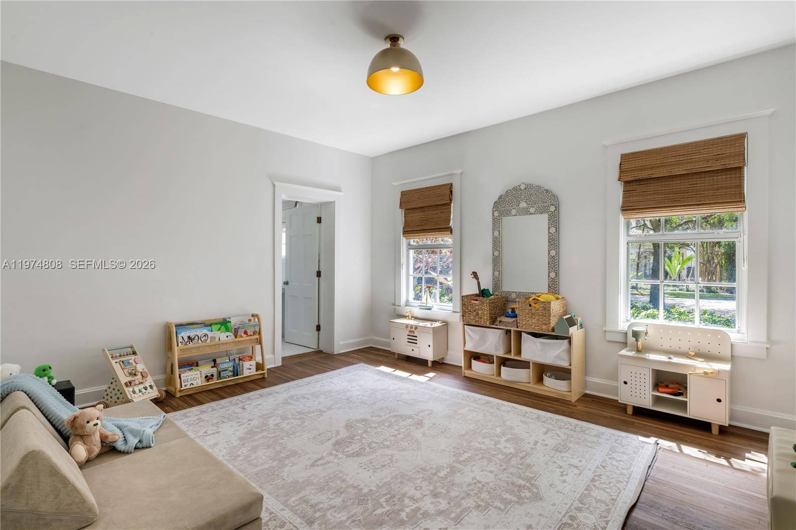 935 Escobar, Coral Gables FL 33134