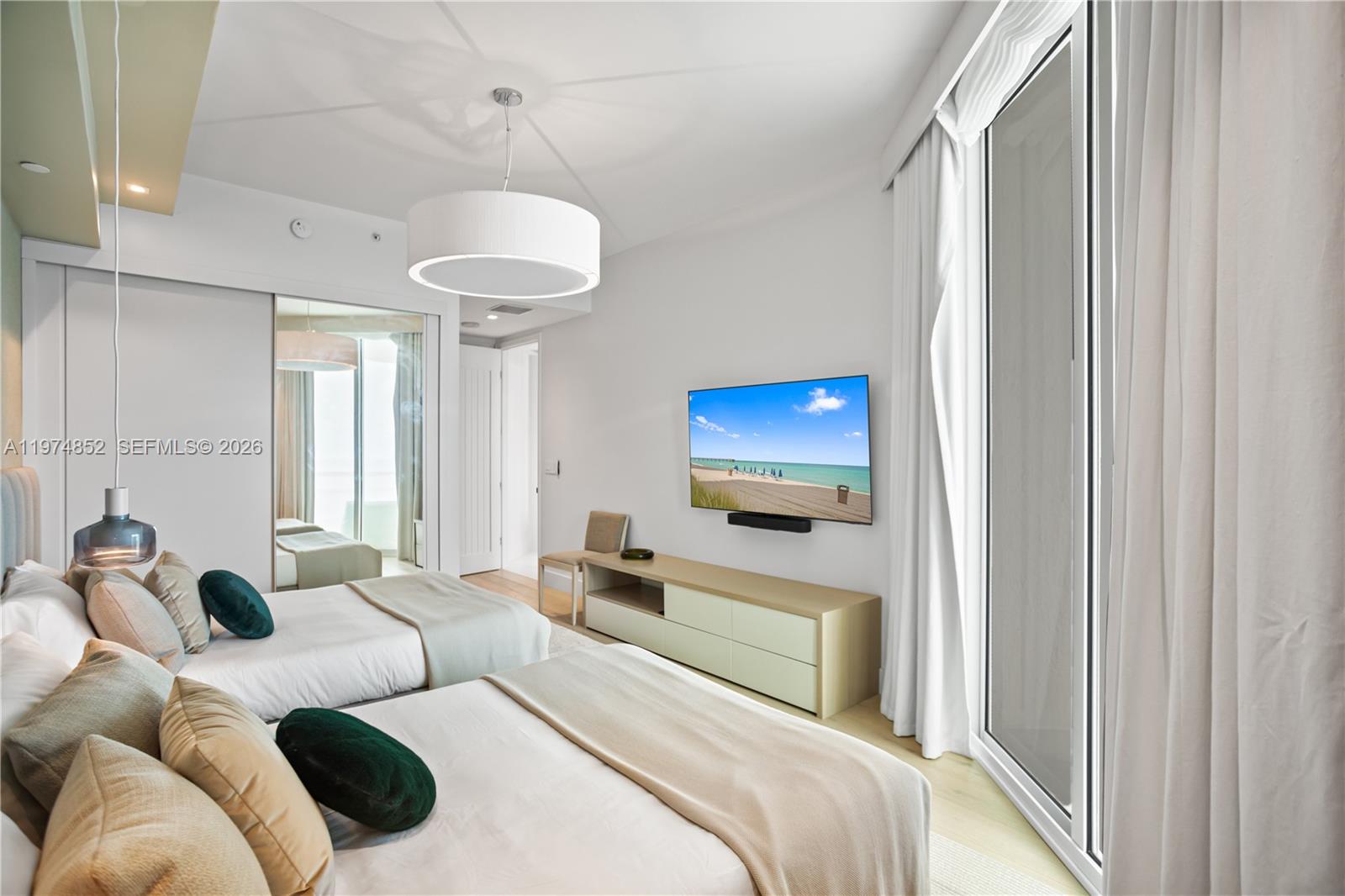 16051 Collins Ave #3202, Sunny Isles Beach FL 33160