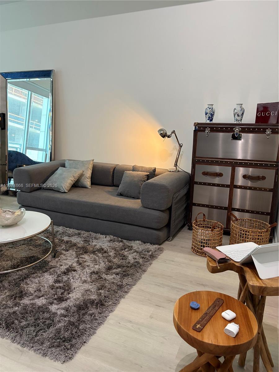 244 Biscayne Blvd #341, Miami FL 33132